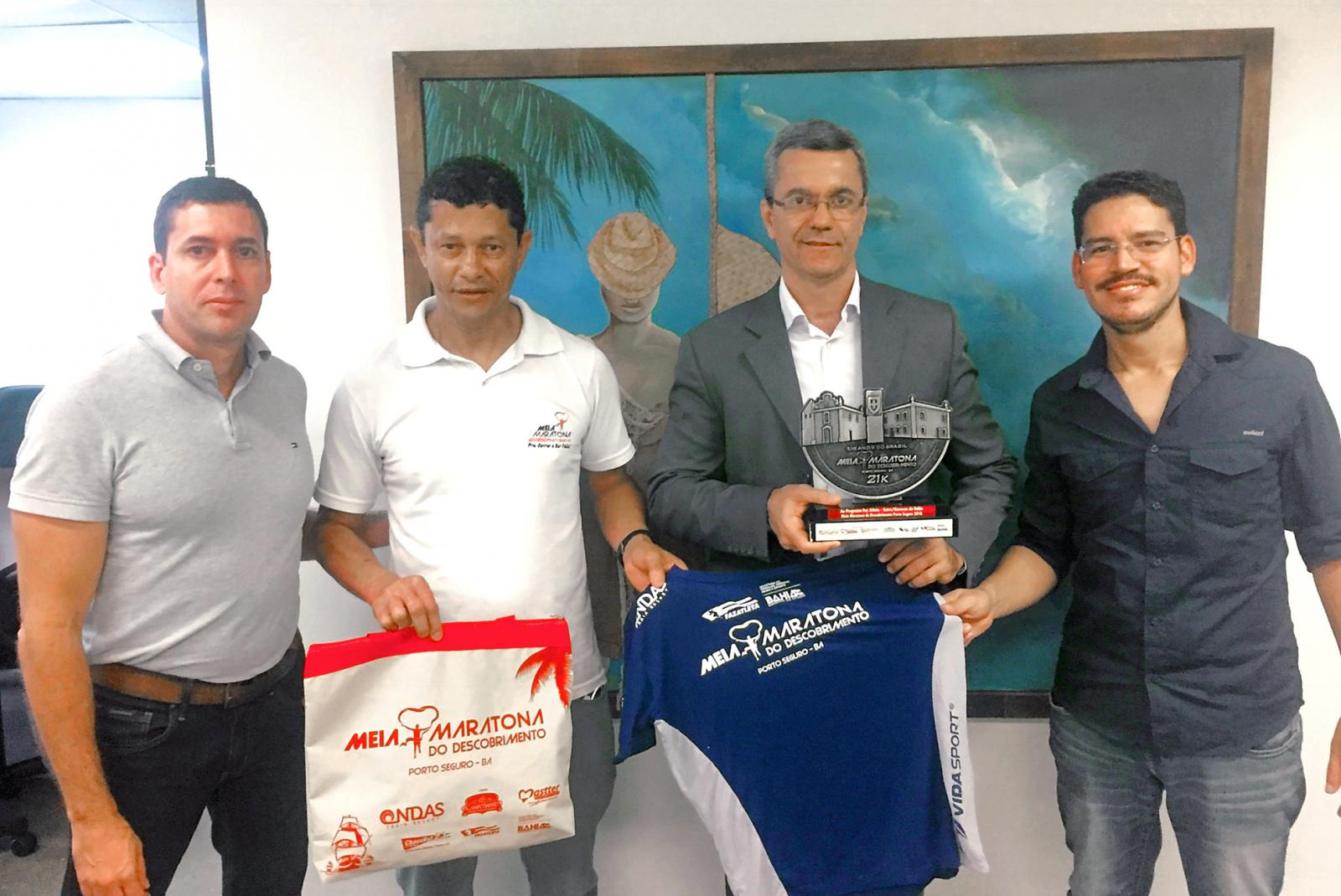 Diretores da Vida Sport sÃ£o recebidos na SETRE em Salvador.