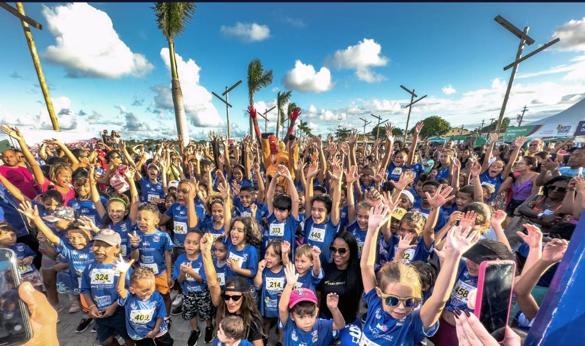Cambuí Supermercados inova no patrocínio para os 10 anos da Meia de Porto Seguro. Cambuí Supermercados inova no patrocínio para os 10 anos da Meia de Porto Seguro.